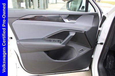 2025 Volkswagen Tiguan 2.0T SE