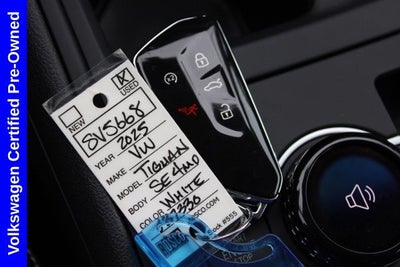 2025 Volkswagen Tiguan 2.0T SE