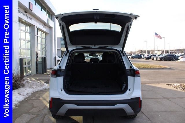 2025 Volkswagen Tiguan 2.0T SE