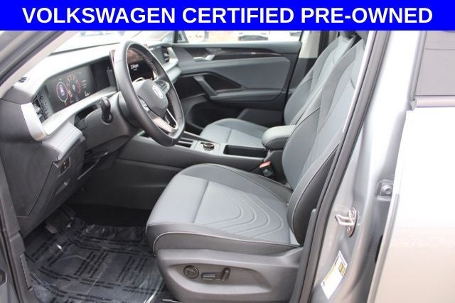 2025 Volkswagen Tiguan 2.0T SE