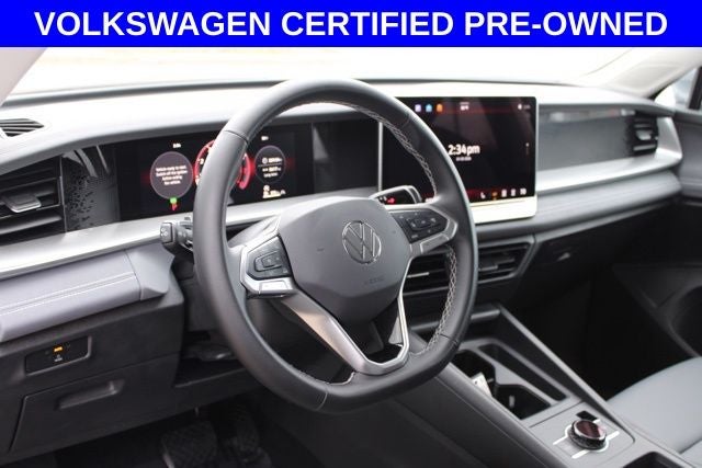 2025 Volkswagen Tiguan 2.0T SE