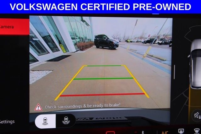 2025 Volkswagen Tiguan 2.0T SE