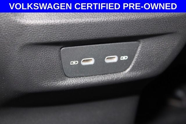 2025 Volkswagen Tiguan 2.0T SE