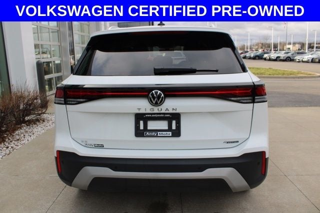 2025 Volkswagen Tiguan 2.0T SE