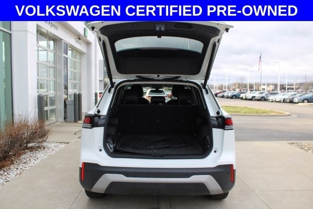 2025 Volkswagen Tiguan 2.0T SE