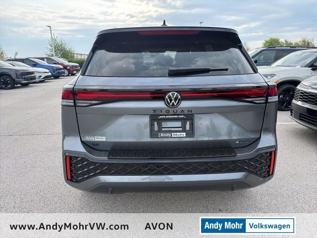 2026 Volkswagen Tiguan 2.0T SE R-Line Black