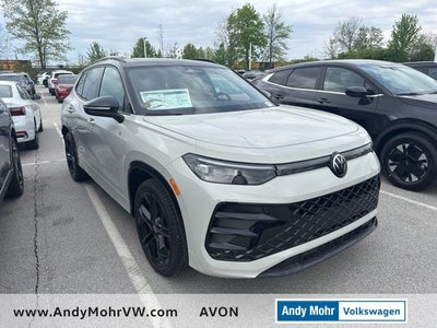 2026 Volkswagen Tiguan 2.0T SE R-Line Black