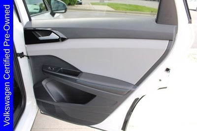 2024 Volkswagen Taos 1.5T SE Black