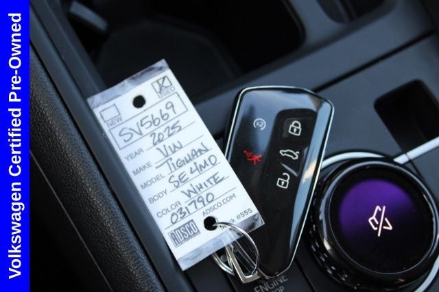 2025 Volkswagen Tiguan 2.0T SE