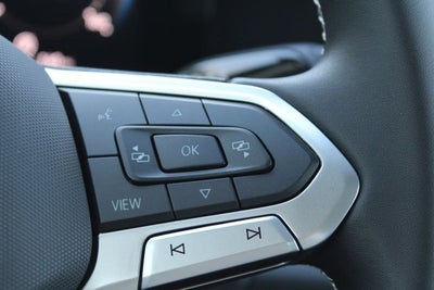 2025 Volkswagen Tiguan 2.0T SE