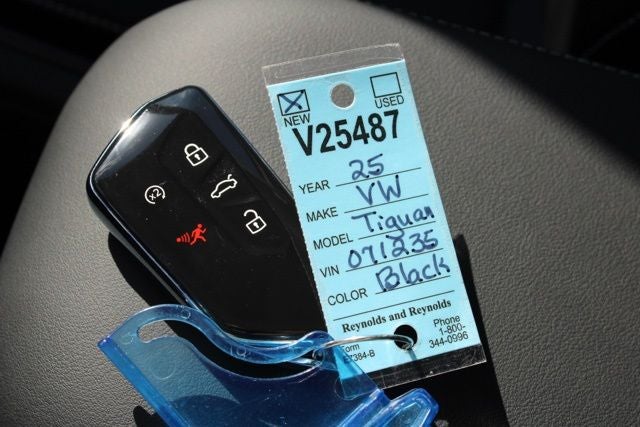 2025 Volkswagen Tiguan 2.0T SE