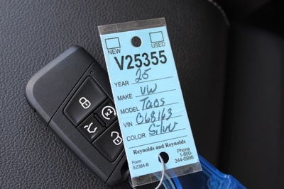 2025 Volkswagen Taos 1.5T SE