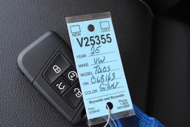 2025 Volkswagen Taos 1.5T SE