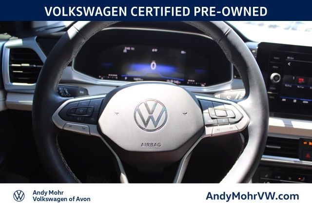 2025 Volkswagen Taos 1.5T SE