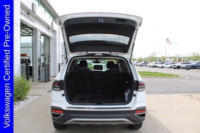 2025 Volkswagen Taos 1.5T SE