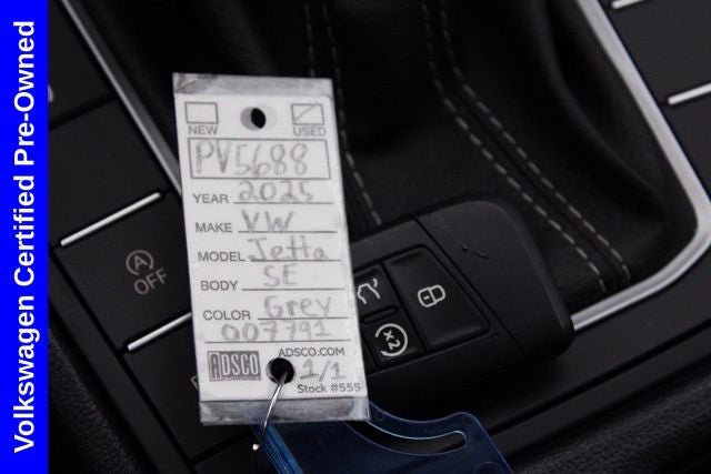 2025 Volkswagen Jetta 1.5T SE