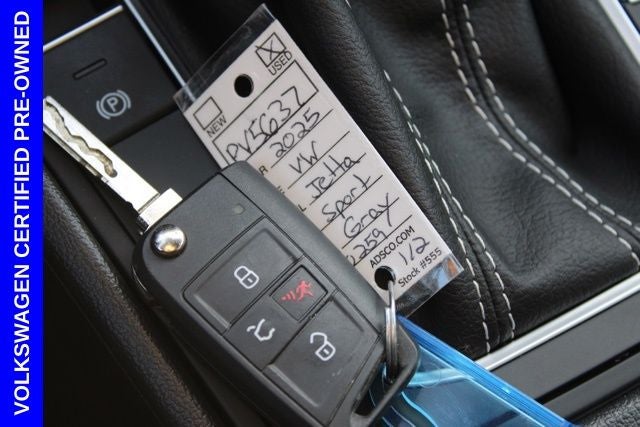 2025 Volkswagen Jetta 1.5T Sport