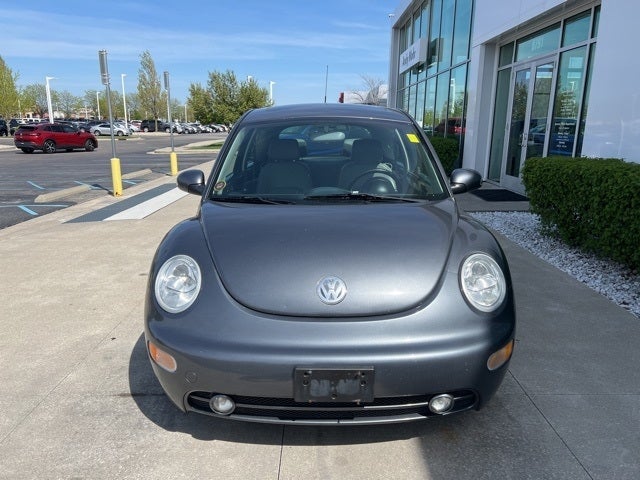 Used 2004 Volkswagen New Beetle GLS with VIN 3VWCK21C34M400792 for sale in Mccordsville, IN