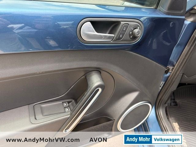 2016 Volkswagen Beetle 1.8T SE