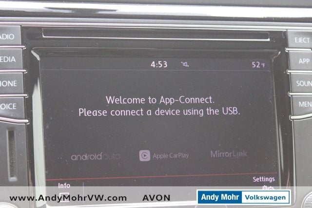 2019 Volkswagen Beetle 2.0T SE