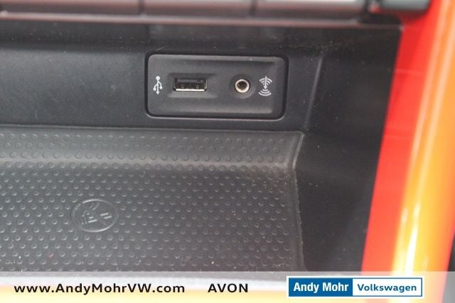 2019 Volkswagen Beetle 2.0T SE