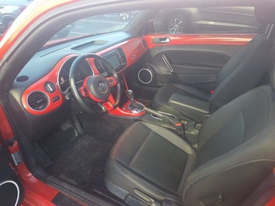 2019 Volkswagen Beetle 2.0T SE