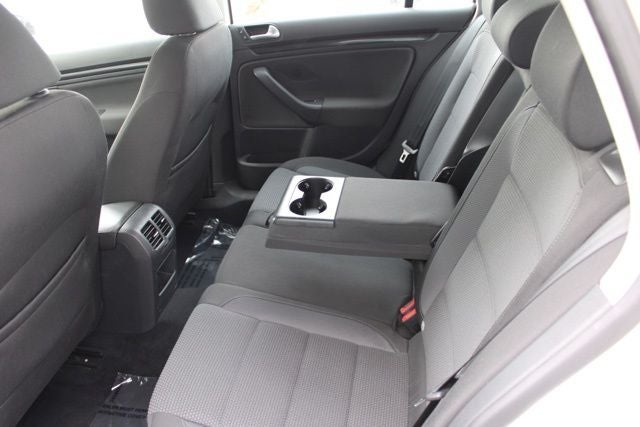 2013 Volkswagen Jetta SportWagen 2.5L S