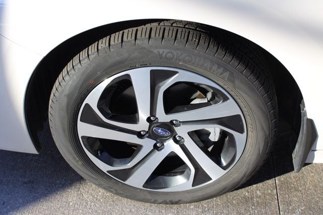 2022 Subaru Legacy Touring XT