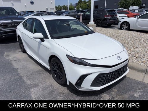 2025 Toyota Camry SE