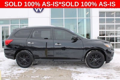 2019 Nissan Pathfinder SV