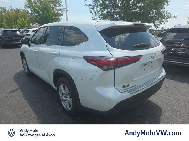 2022 Toyota Highlander LE