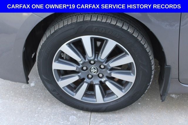 2018 Toyota Sienna XLE 7 Passenger