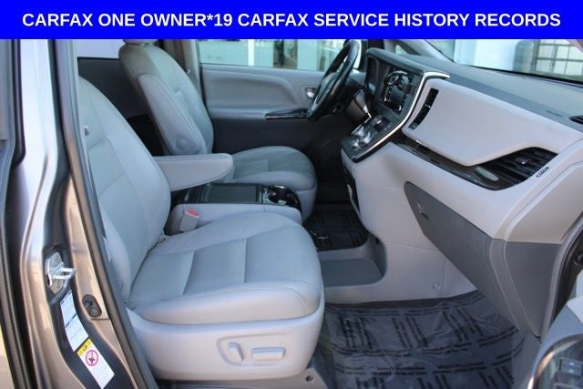 2018 Toyota Sienna XLE 7 Passenger