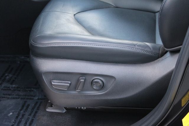 2022 Toyota Highlander Hybrid Platinum