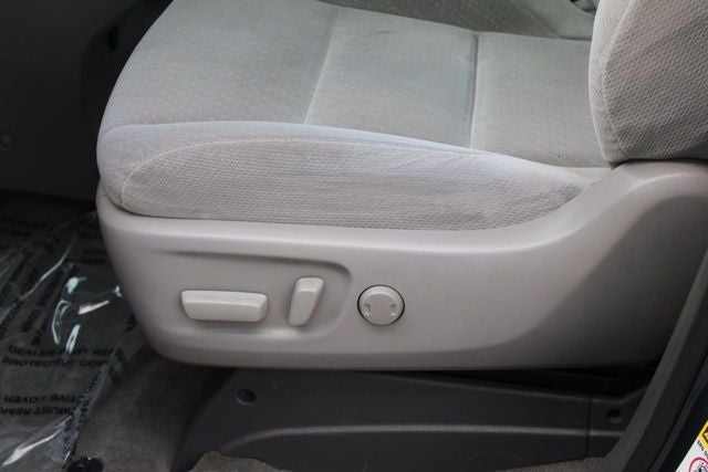 2017 Toyota Sienna LE 8 Passenger