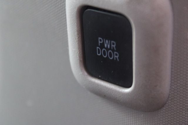 2017 Toyota Sienna LE 8 Passenger