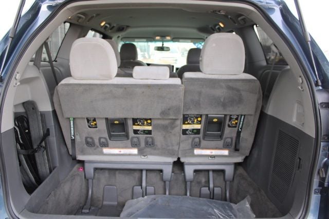 2017 Toyota Sienna LE 8 Passenger