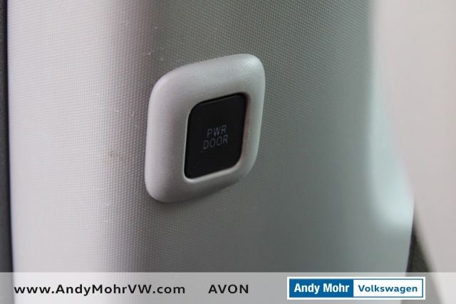 2015 Toyota Sienna XLE 8 Passenger
