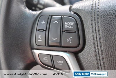 2015 Toyota Sienna XLE 8 Passenger