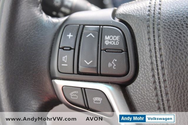 2015 Toyota Sienna XLE 8 Passenger