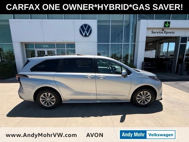 2025 Toyota Sienna XLE 8 Passenger