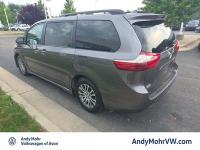 2018 Toyota Sienna XLE