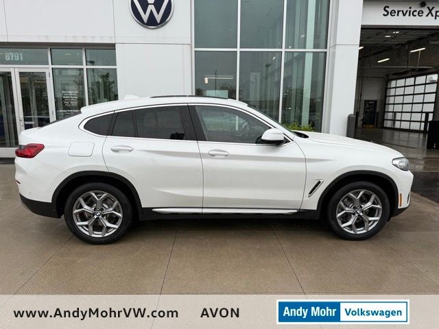 2024 BMW X4 xDrive30i