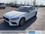 2020 Volvo S60 T6 Momentum