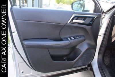 2023 Mitsubishi Outlander SE
