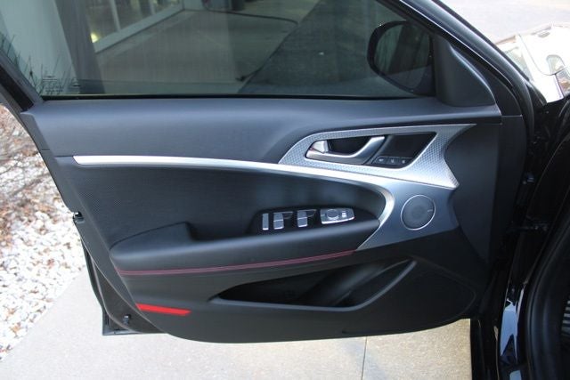 2023 Genesis G70 3.3T