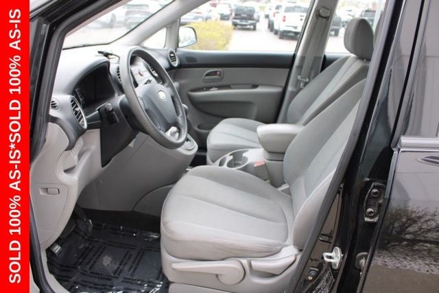 2009 Kia Rondo LX Base