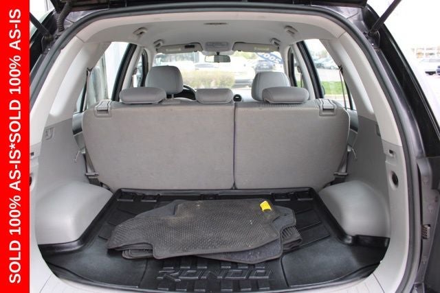 2009 Kia Rondo LX Base