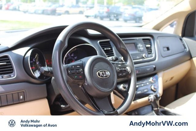 2017 Kia Sedona LX