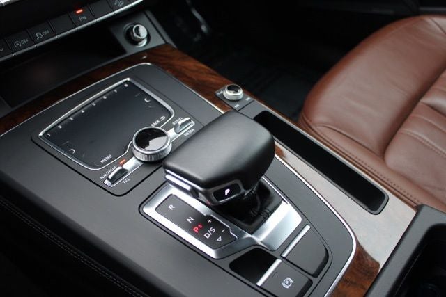 2018 Audi Q5 2.0T Prestige quattro